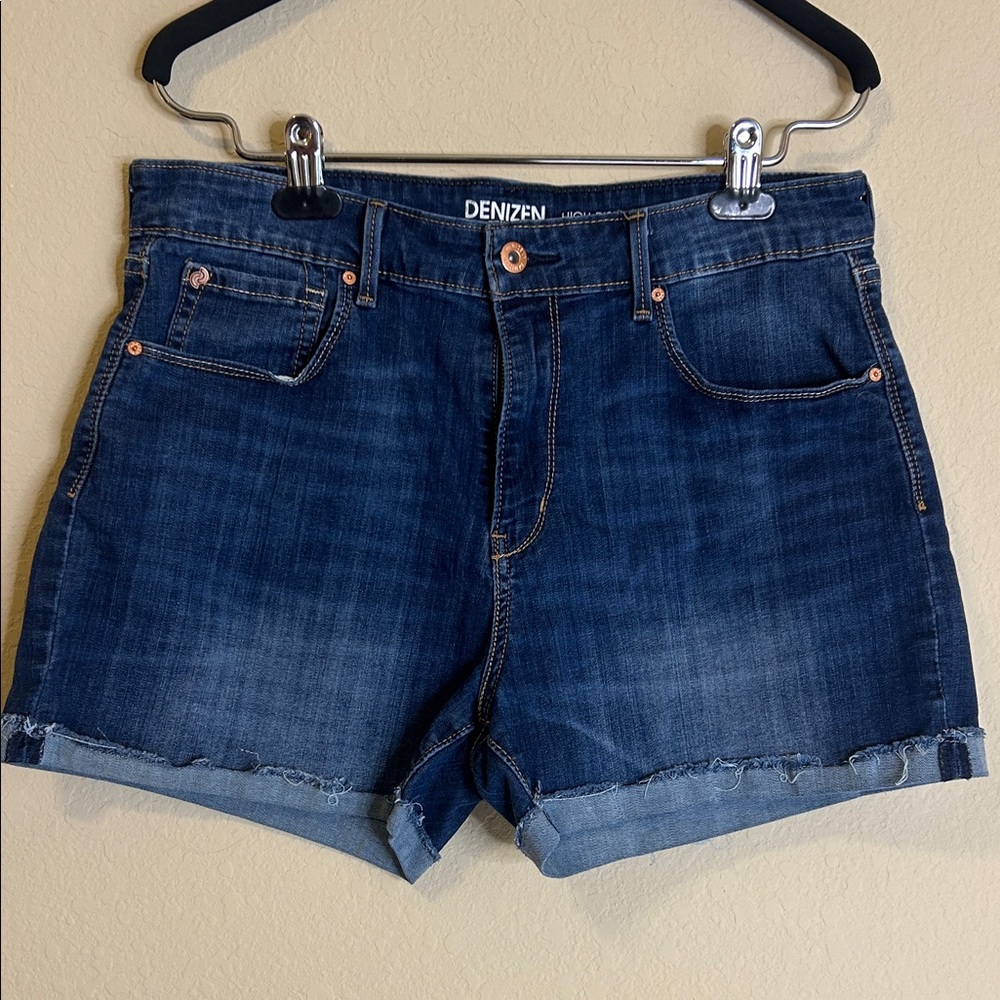 Denizen from Levi's Dark Blue Rolled Hem High-Rise Denim Shorts Size 12-W31